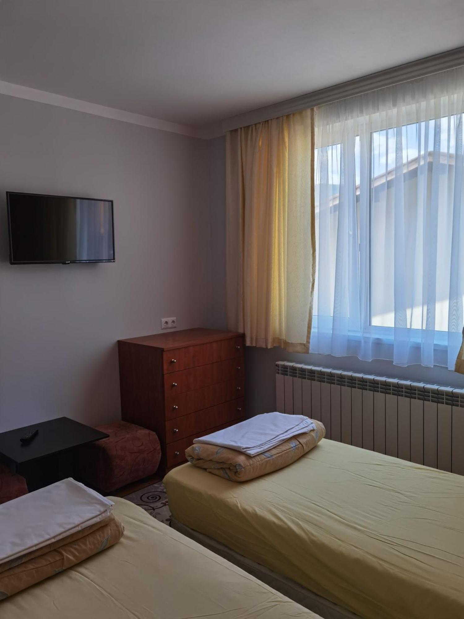 Mira Guest House Dobrinishte Phòng bức ảnh